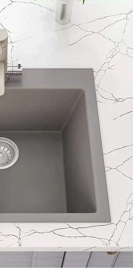 Scratch-resistant granite sink demonstrating product advantages in everyday kitchen use.